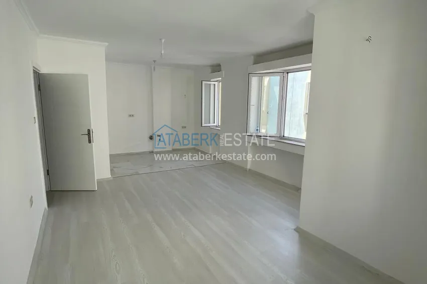 Приобрести Квартира в центре Алании - район пляжа Кейкубат, после ремонта в жилом доме 4 