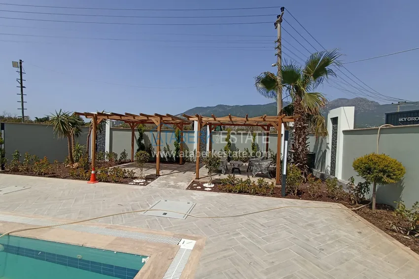 Квартира в Алании район Оба с чистовой отделкой в новостройке 4 