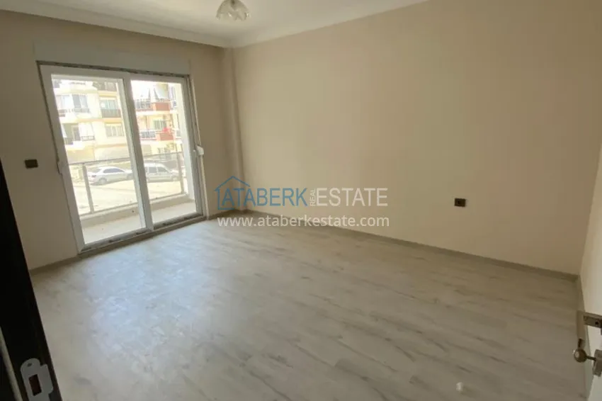 Квартира в Газипаше с чистовой отделкой и отдельной кухней – новостройка 4 