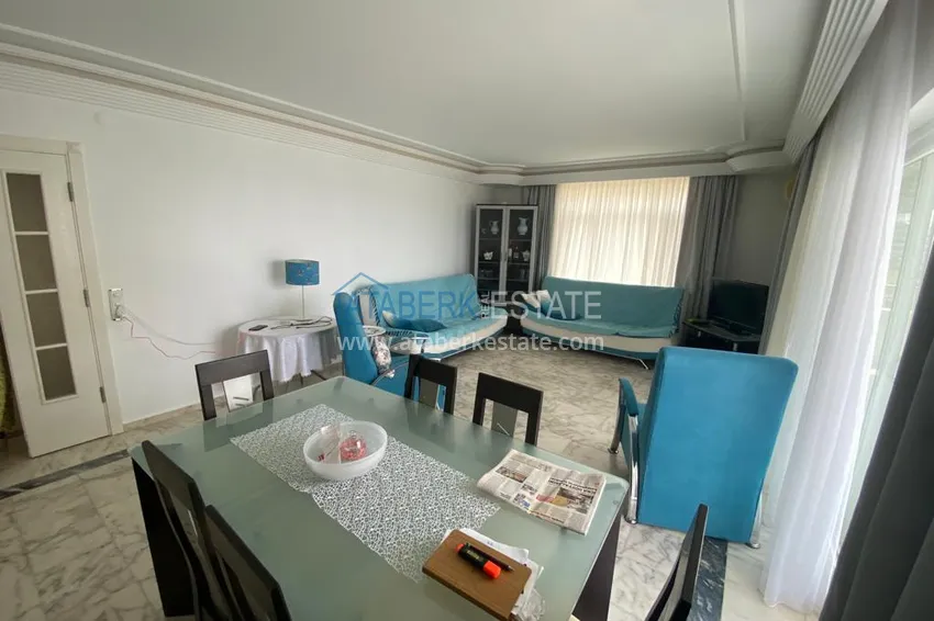 Приобрести Квартира в Махмутларе с мебелью и отдельной кухней в комплексе на первой береговой 4 