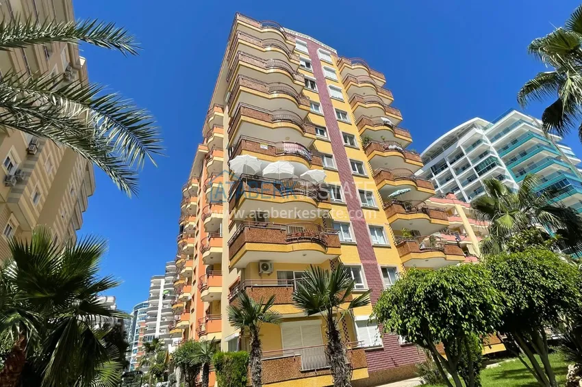 Квартира в Махмутларе меблированная с видом на море и горы на первой береговой линии 4 