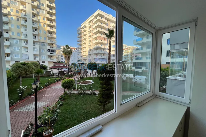 Приобрести Квартира в Махмутлар с двумя спальнями и застекленными балконами в комплексе на первой береговой 7 