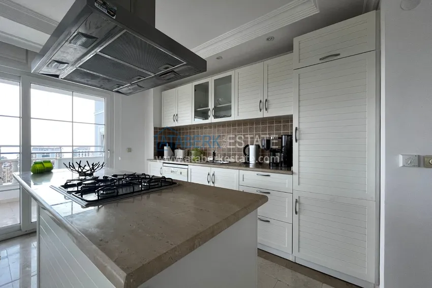 Приобрести Квартира в районе Тосмур с мебелью, открытым видом на море и горы 5 