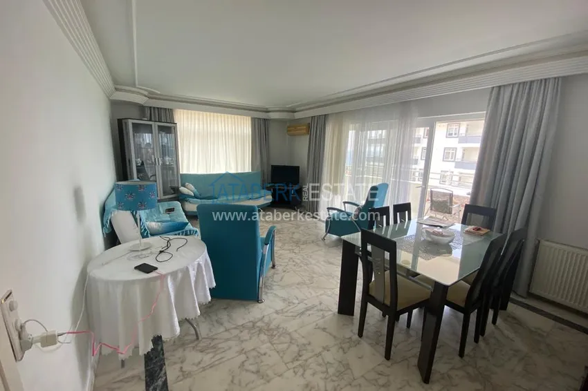 Приобрести Квартира в Махмутларе с мебелью и отдельной кухней в комплексе на первой береговой 5 