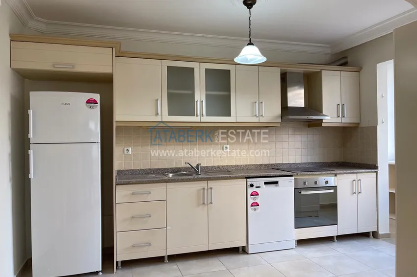 Приобрести Квартира в Махмутлар с двумя спальнями и застекленными балконами в комплексе на первой береговой 9 