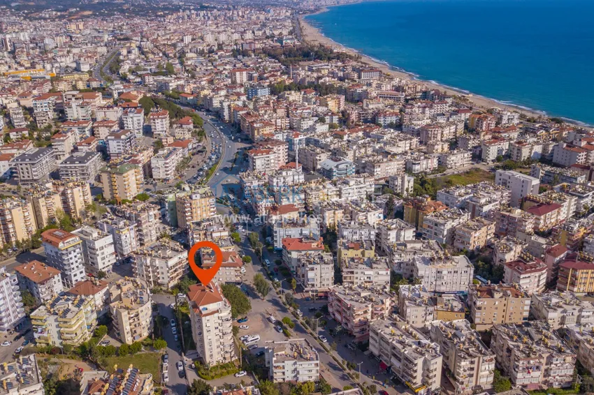 Квартира в центре Алании меблированная с отдельной кухней в современной резиденции 6 