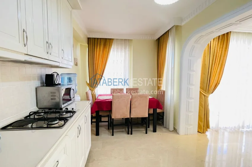 Приобрести Квартира в Махмутларе меблированная с видом на море и горы на первой береговой линии 6 