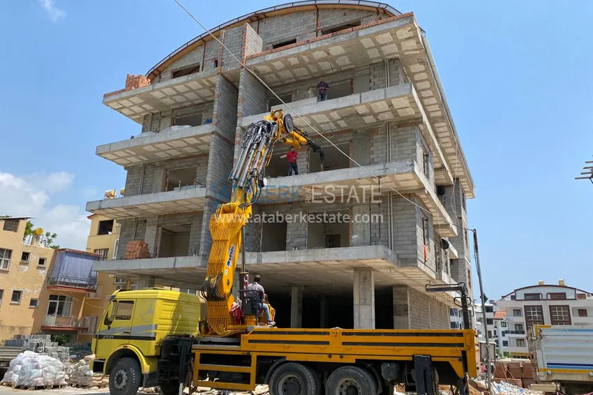 Квартиры и пентхаусы в Алании, район Оба от инвестора с рассрочкой в строящемся комплексе 12 