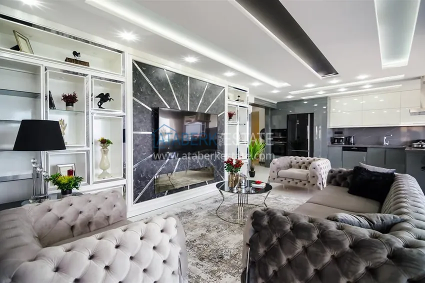 Приобрести Стильная квартира в историческом центре Алании, с дизайнерским интерьером и видом на порт 9 