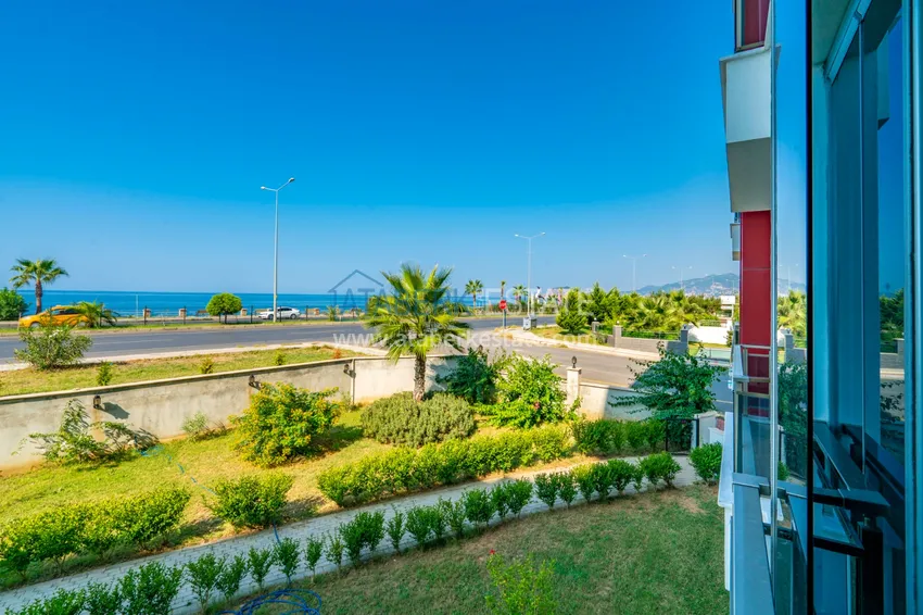 Приобрести Большой дуплекс в Кестеле с мебелью и видом на море на первой береговой   9 