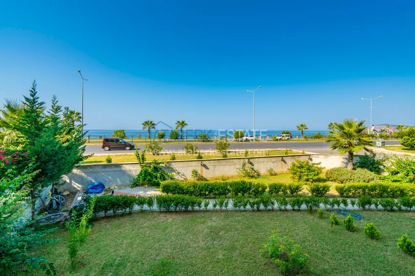 Приобрести Большой дуплекс в Кестеле с мебелью и видом на море на первой береговой   10 