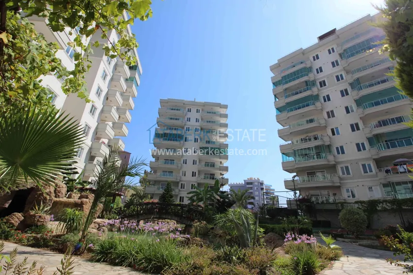 Квартира в районе Тосмур в роскошном комплексе 9 