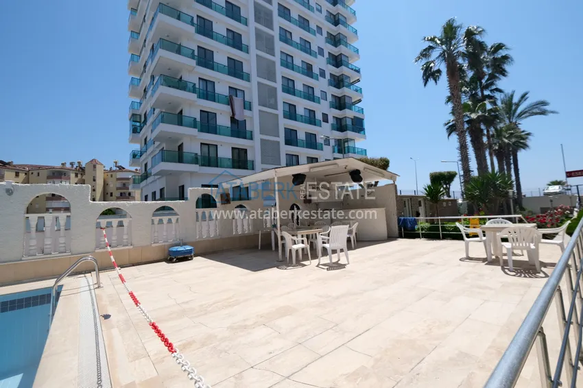 Квартира в Махмутларе трехкомнатная с мебелью на 1 береговой линии 9 