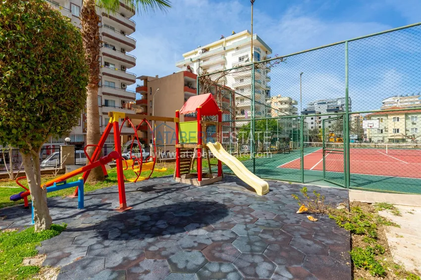 Квартиры в районе Махмутлар в комфортабельном жилом комплексе 12