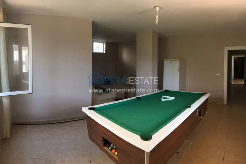 Квартира в районе Оба с мебелью и панорамным видом в комфортабельном комплексе 10 