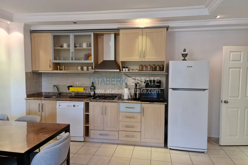 Приобрести Квартира трехкомнатная с мебелью и застекленным балконом в центре Алании 11 