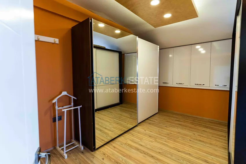 Приобрести Дуплекс меблированный с авторским ремонтом, личной сауной и видом на море  15 