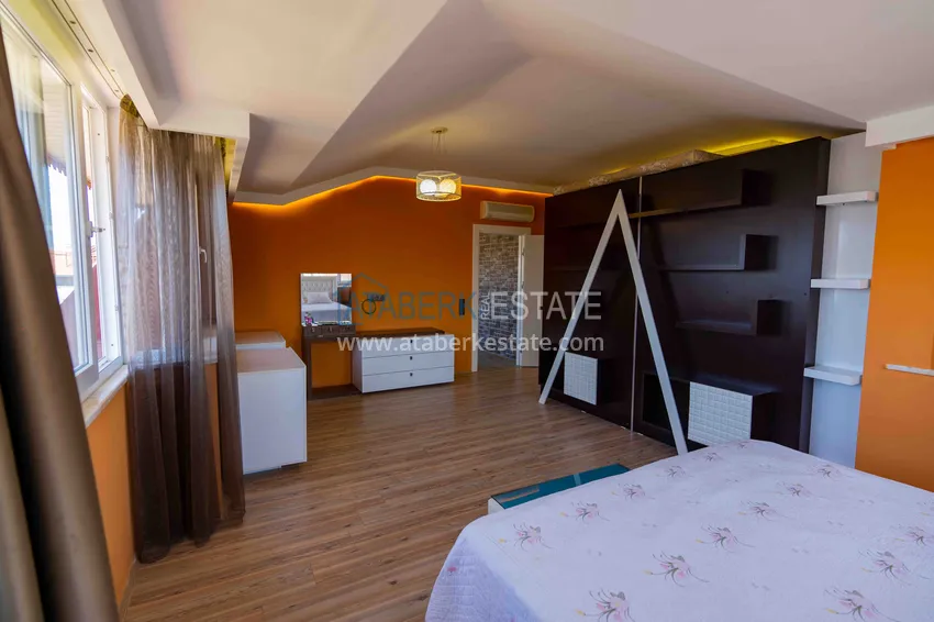 Приобрести Дуплекс меблированный с авторским ремонтом, личной сауной и видом на море  17 