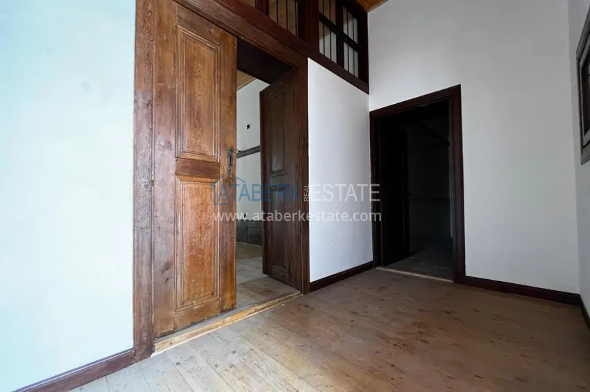 Приобрести Уникальный исторический особняк в центре Аланьи  9 