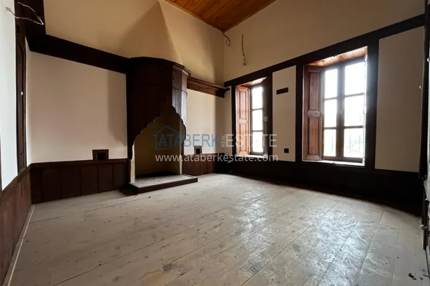 Приобрести Уникальный исторический особняк в центре Аланьи  16 