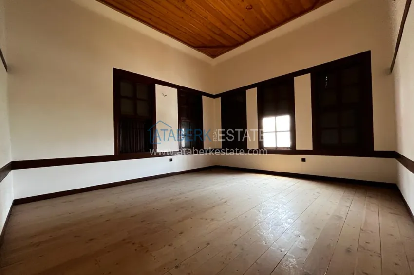 Приобрести Уникальный исторический особняк в центре Аланьи  33 