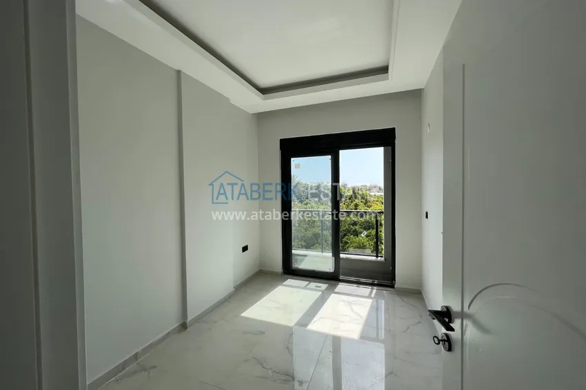 Приобрести Квартира в Алании район Оба с чистовой отделкой в новостройке 3 