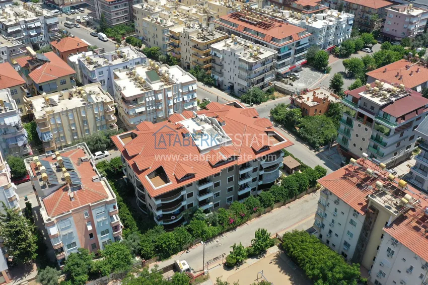 Квартира в центре Алании – район пляжа Клеопатра с 3 спальнями и отдельной кухней 3