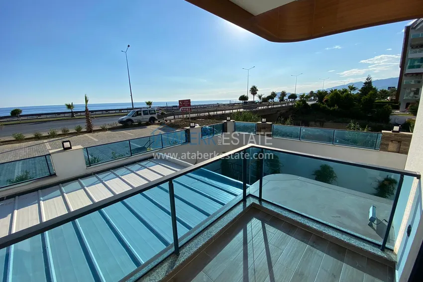 Приобрести Квартиры в Кестеле с чистовой отделкой и видом на море в новостройке 11 