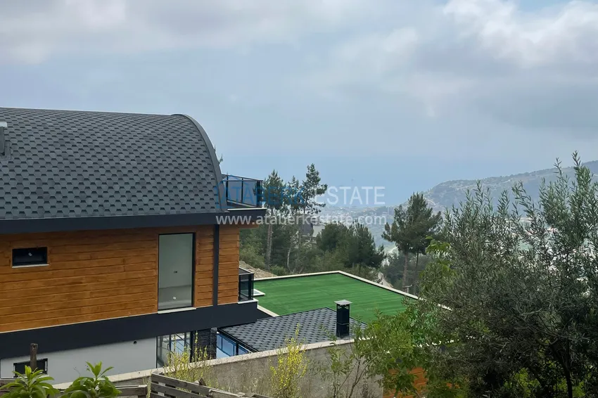 Люксовые виллы от застройщика в Алании – район Бекташ 24 