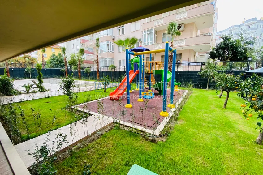 В центре Алании на долгосрочную аренду сдаётся двухкомнатная квартира. Максимум 3 человека А1 4