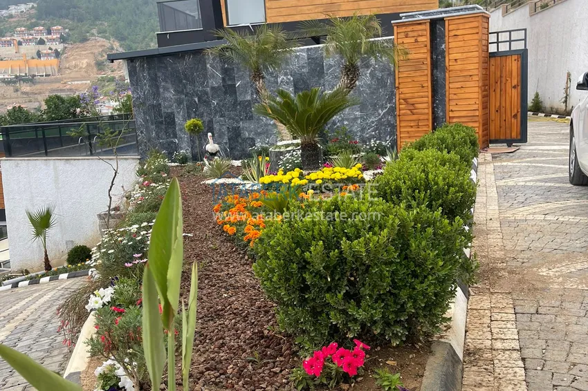 Люксовые виллы от застройщика в Алании – район Бекташ 27 