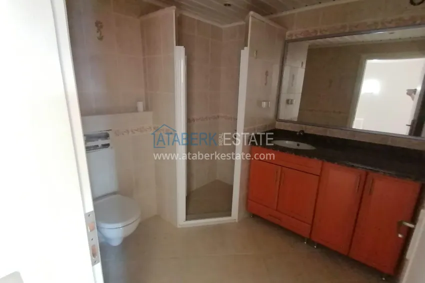 Приобрести Двухуровневый пентхаус в районе Тосмур с мебелью, видом на море и горы 15 