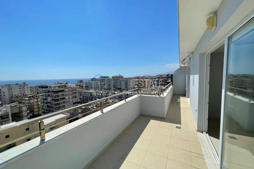 Приобрести Пентхаус-дуплекс в Махмутларе с видом на море и горы великолепное соотношение цены и качества 16