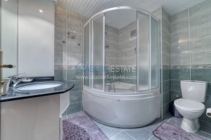 Приобрести Квартира в Махмутларе с оригинальным дизайнерским интерьером и прямым видом на море 17