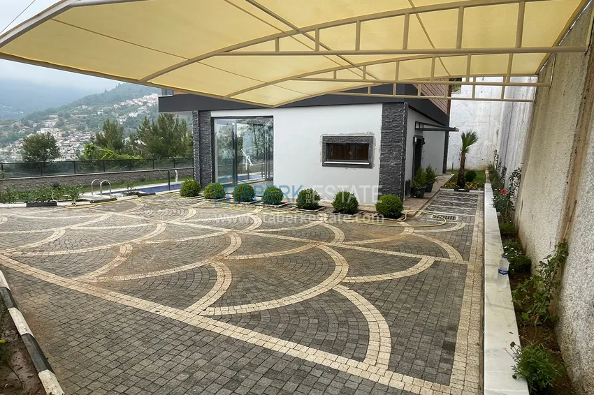 Люксовые виллы от застройщика в Алании – район Бекташ 42 