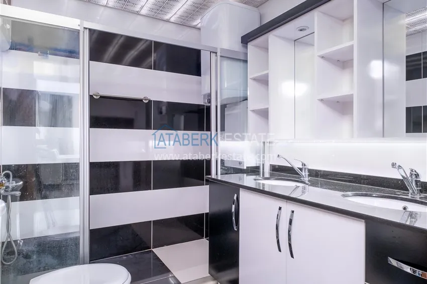 Приобрести Квартира в центре Алании меблированная с отдельной кухней в современной резиденции 21 