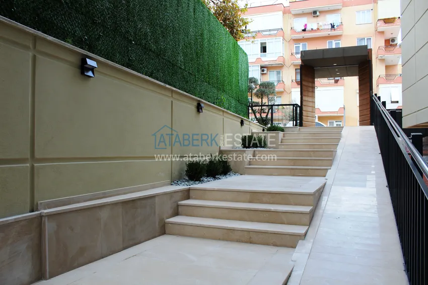 В центре Алании на долгосрочную аренду сдаётся двухкомнатная квартира. Максимум 3 человека А1 2