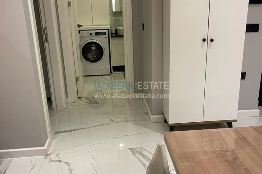 Приобрести В центре Алании на долгосрочную аренду сдаётся двухкомнатная квартира. Максимум 3 человека А1 21