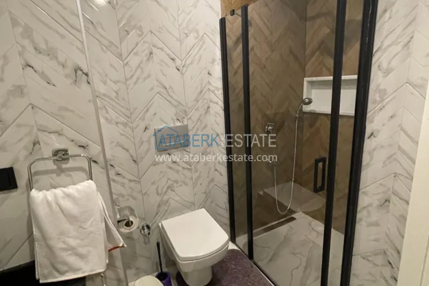 Приобрести В центре Алании на долгосрочную аренду сдаётся двухкомнатная квартира. Максимум 3 человека А1 23