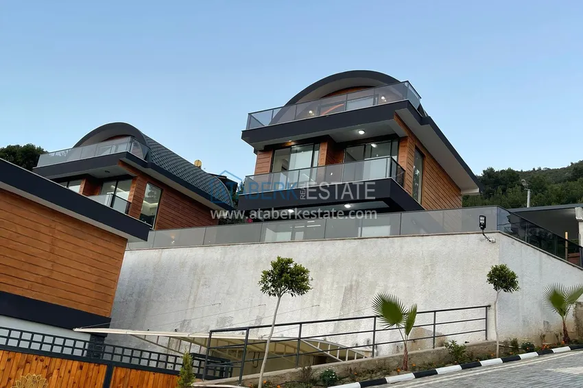 Люксовые виллы от застройщика в Алании – район Бекташ 59 