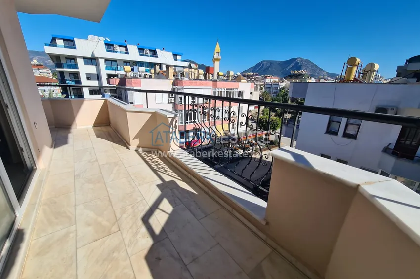 Приобрести Пентхаус -дуплекс в Оба с мебелью в уютном жилом комплексе 26 