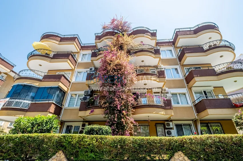 Дуплекс в Алании район Оба меблированный рядом с морем 2