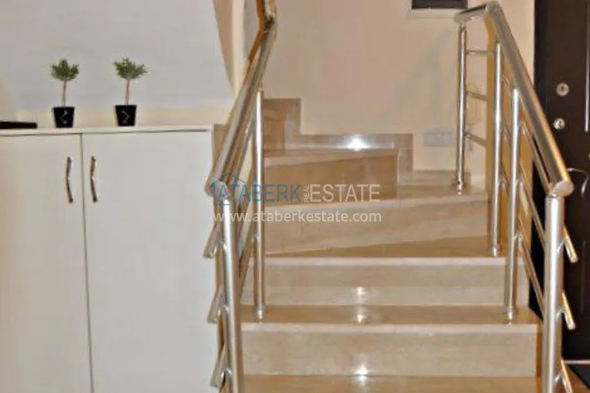 Приобрести Двухуровневый пентхаус в районе Тосмур с мебелью, видом на море и горы 3 