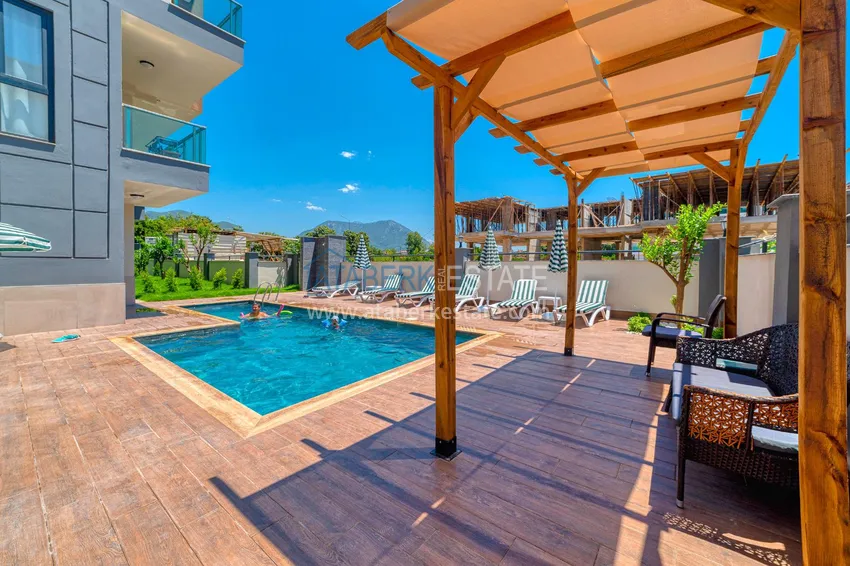 Квартира в районе Оба двухкомнатная с новой мебелью и видом на горы 7 