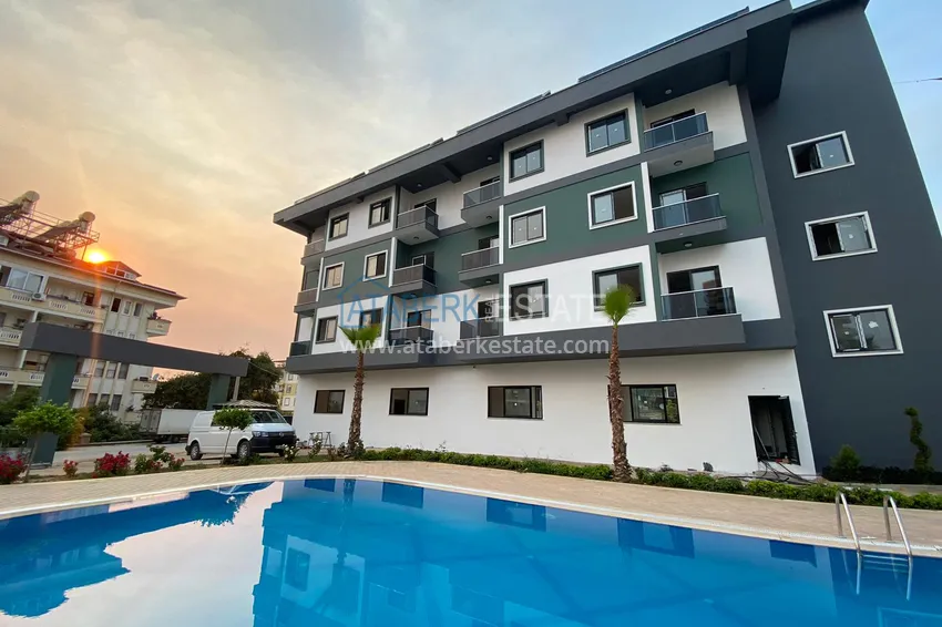 Срочная продажа! Квартира в районе Оба двухкомнатная с мебелью и видом на горы 4 