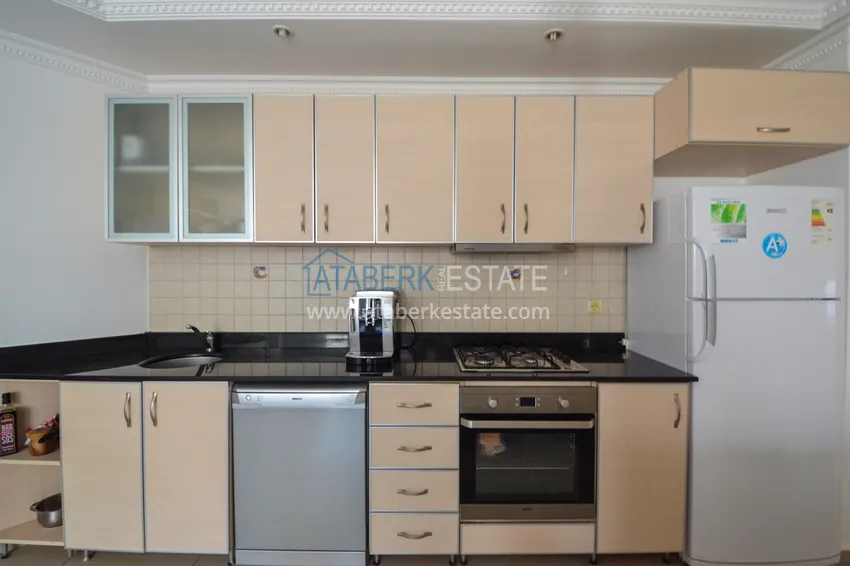 Приобрести Квартира - дуплекс в центре Алании с мебелью, личной сауной и видом на море 6