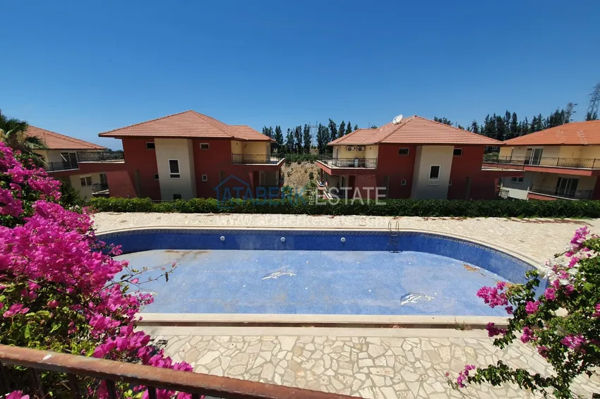 Квартира с выходом в сад в Махмутларе трехкомнатная с новой мебелью 5 