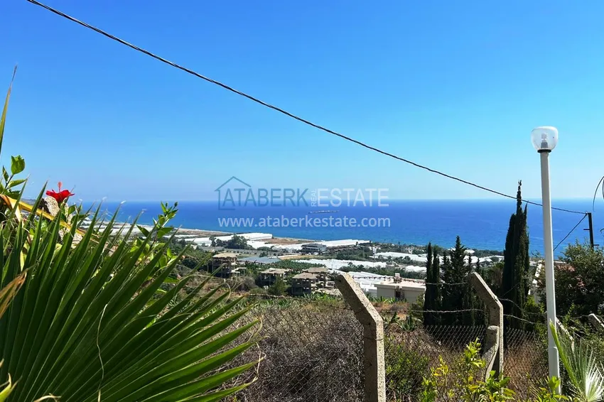Двухэтажная вилла в районе Демирташ с садиком и великолепным видом на море 6 