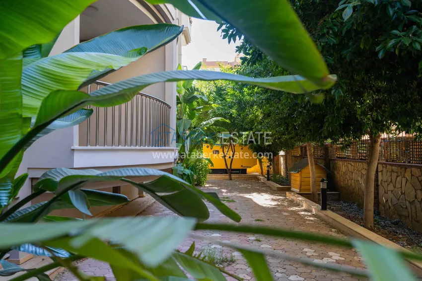 Квартира в центре Алании – район пляжа Клеопатра с 3 спальнями и отдельной кухней 14