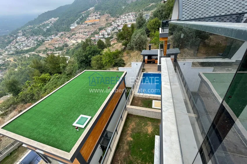 Приобрести Люксовые виллы от застройщика в Алании – район Бекташ 9 